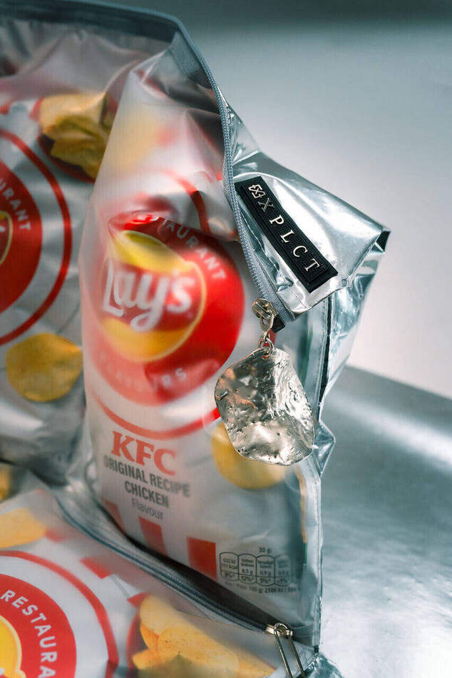 Lay's campagne — productdetail van de chipszakken met XPLCT-label